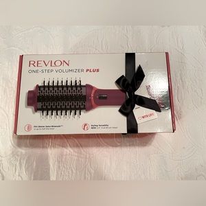 Revlon One Step Volumizer Plus